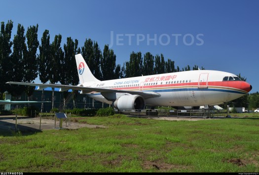 A-310-222 China Eastern Airlines