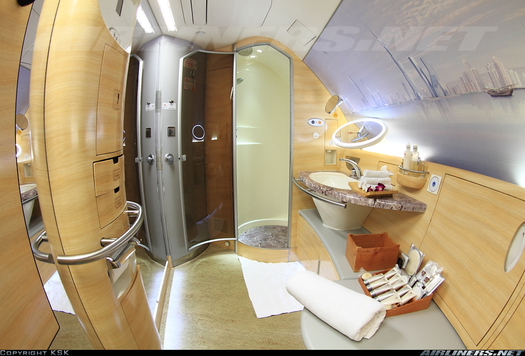 A-380-800 1st class cabin shower EK