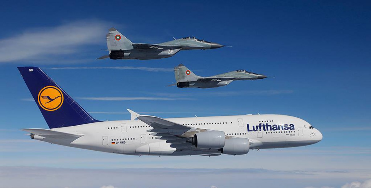 A-380, LH On Escort