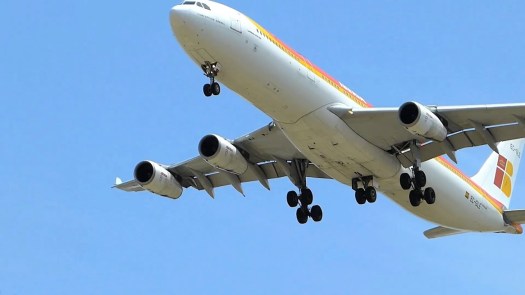 A-340-300 main undercarriage IB