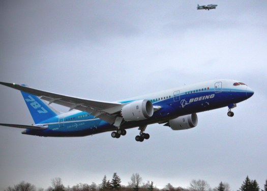 B-787 maiden flight.jpg
