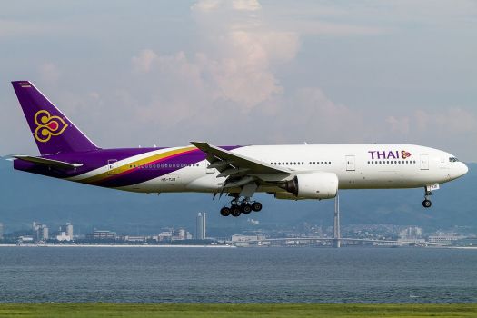 B-777-200 TG