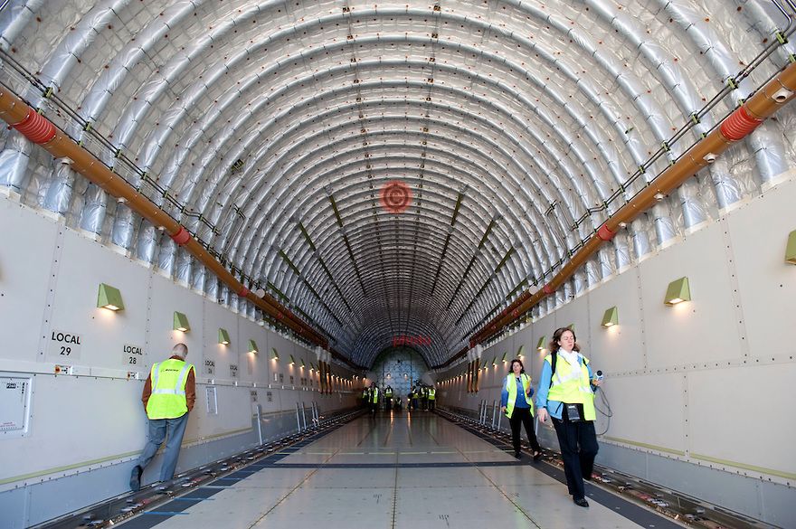 B-747 Dreamlifter inside
