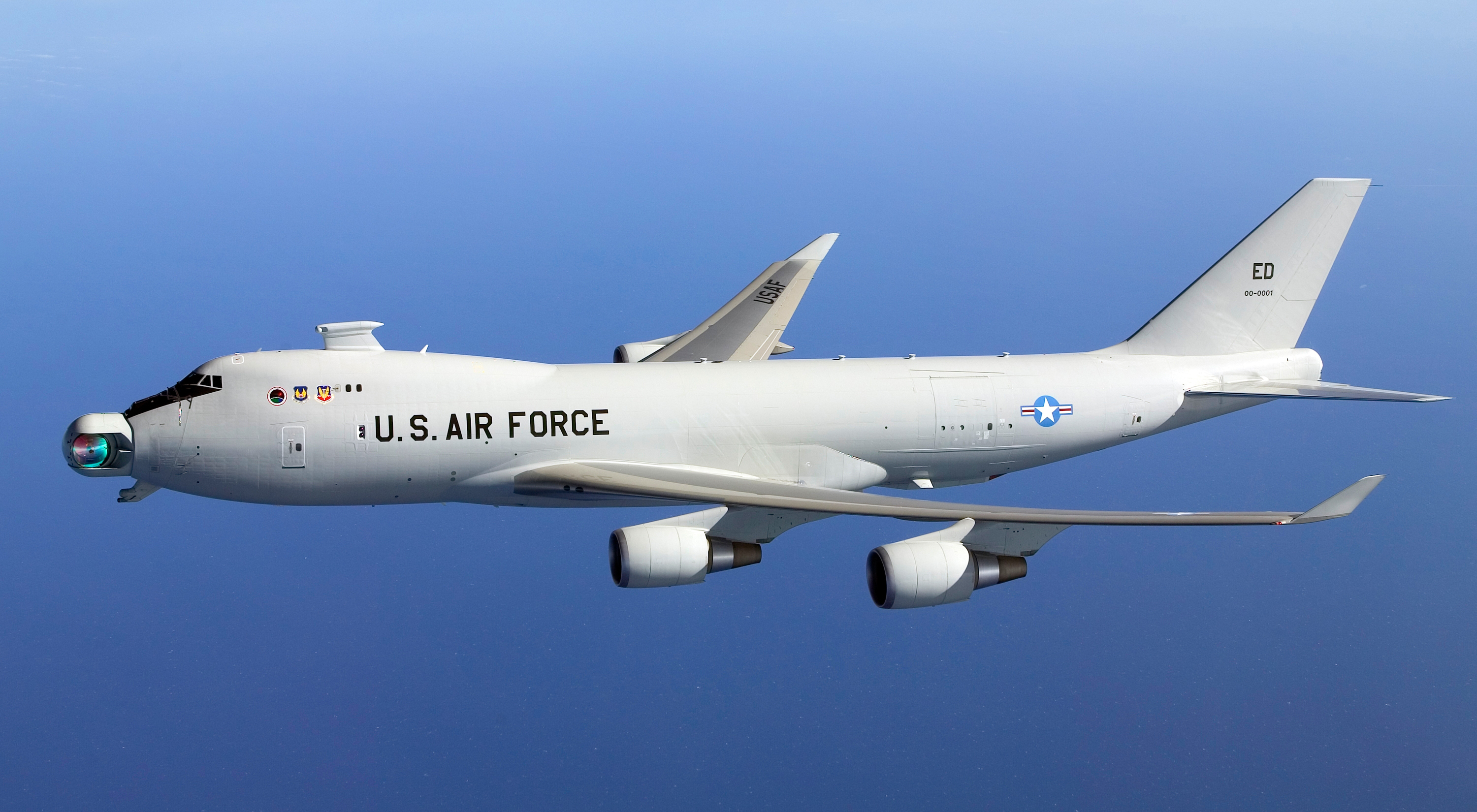 B-747 YAL-1