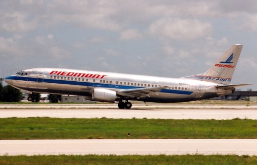 B-737-400 Piedmont