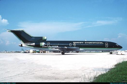 B-727 braniff