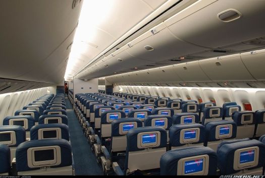 B-767-200 Y passenger cabin