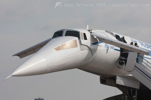 TU-144 canards