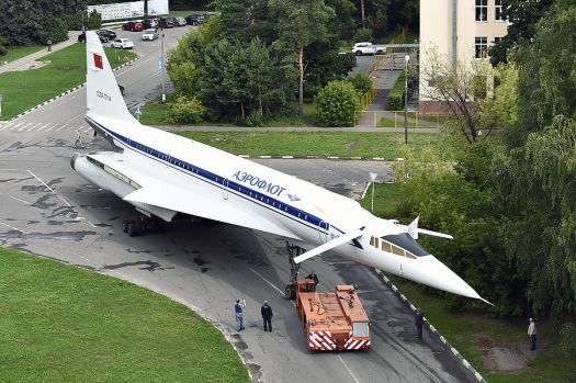 TU-144 transport