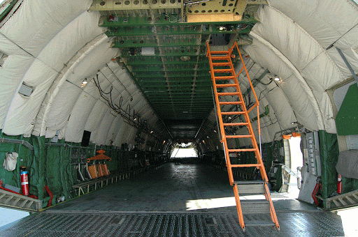 Cargo AN-124 cargo bay
