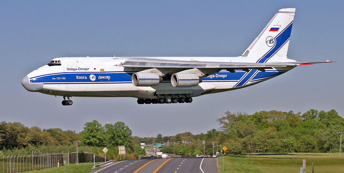Cargo AN-124