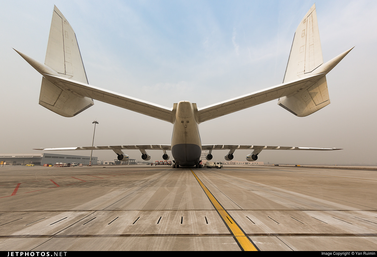 Cargo AN-225 rear view