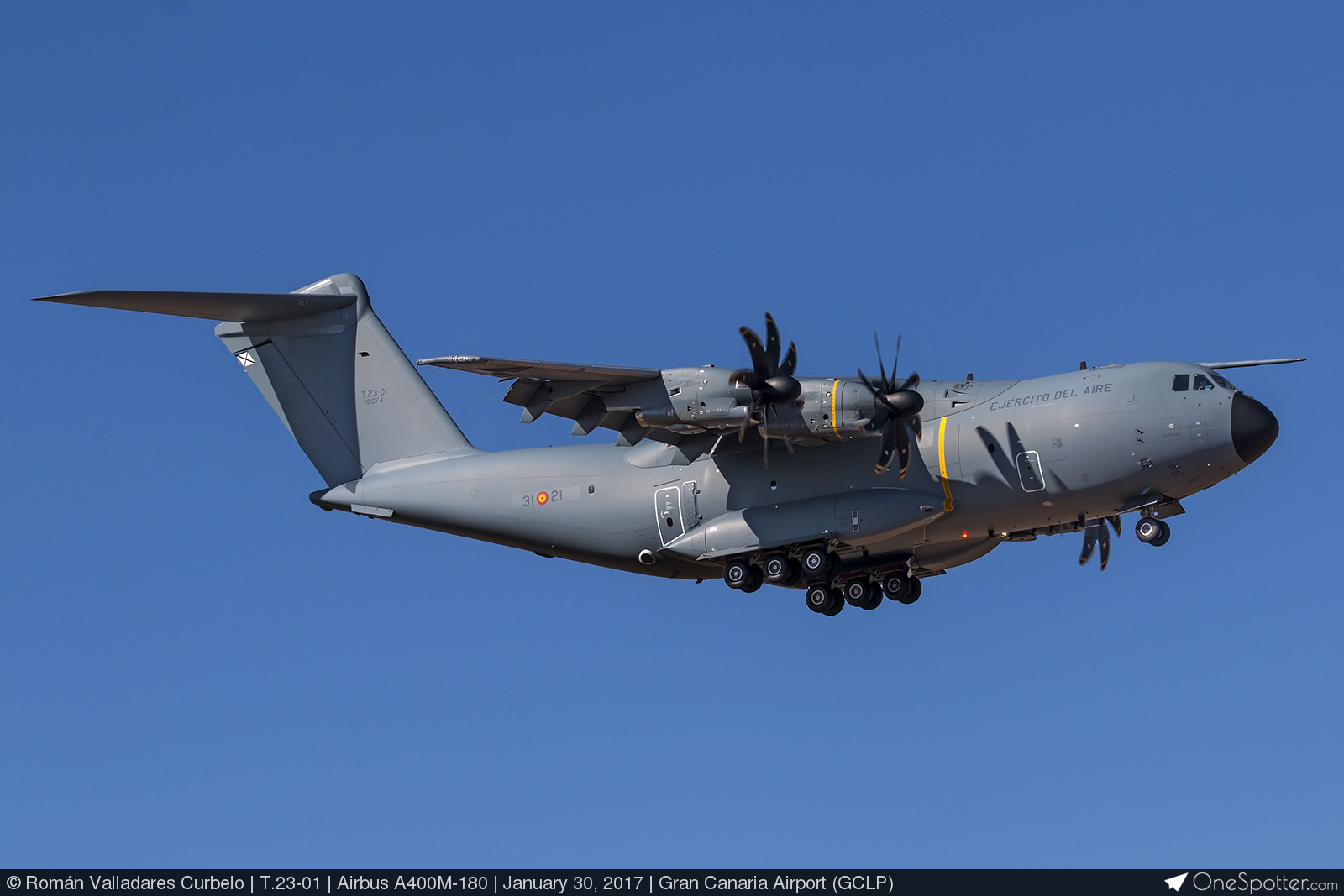 Cargo SAF A-400 M